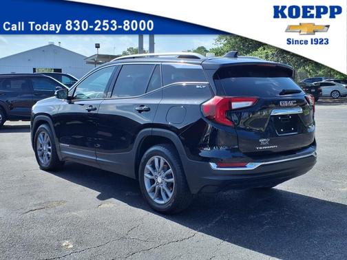 2024 GMC Terrain SLT