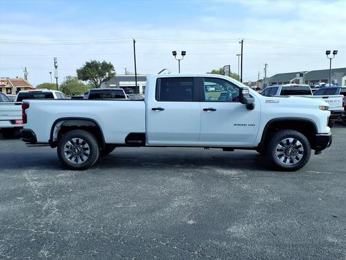 2026 Chevrolet Silverado 2500 Custom