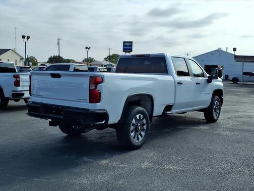2026 Chevrolet Silverado 2500 Custom