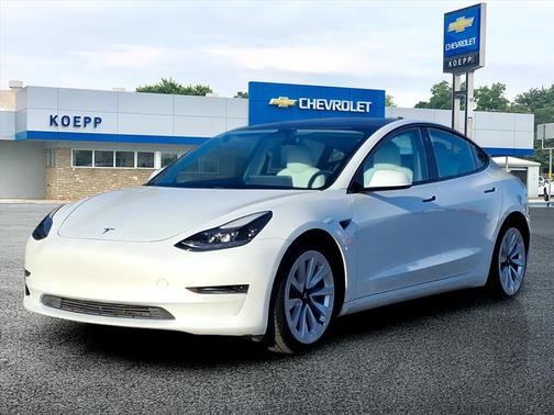 2021 Tesla Model 3 Standard Range Plus