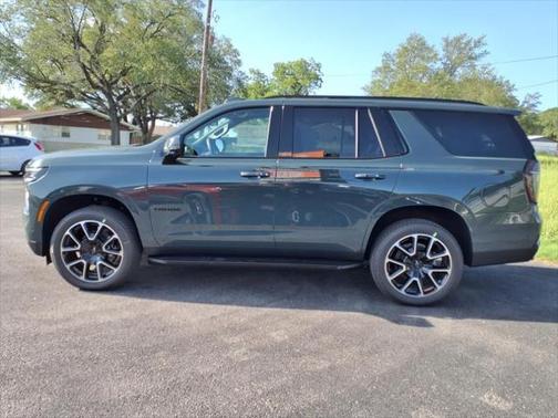 2025 Chevrolet Tahoe 2WD RST