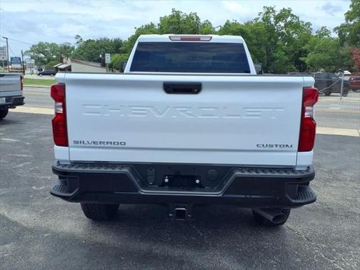 2025 Chevrolet Silverado 2500 Custom