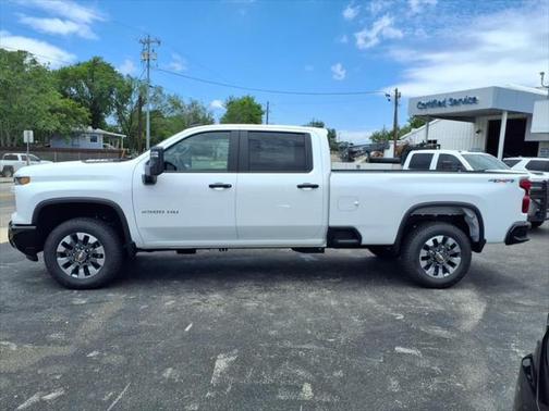 2025 Chevrolet Silverado 2500 Custom