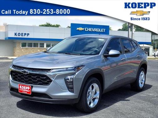 2025 Chevrolet Trax LS