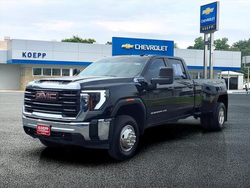 2024 GMC Sierra 3500 Base