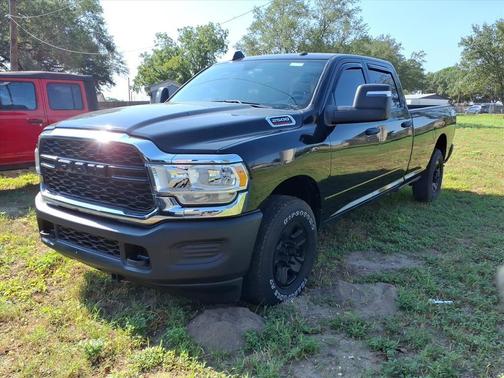 2024 RAM 2500 Tradesman Crew Cab 4x2 8' Box