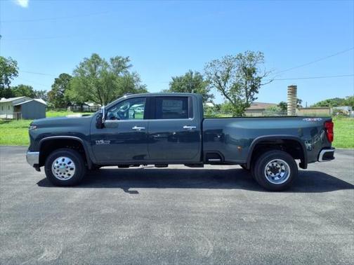 2025 Chevrolet Silverado 3500 LTZ