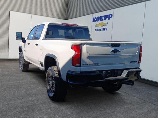 2026 Chevrolet Silverado 2500 ZR2