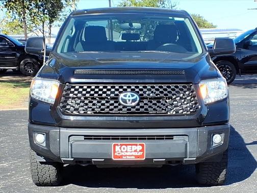 2017 Toyota Tundra SR5