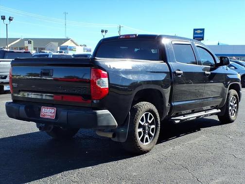2017 Toyota Tundra SR5