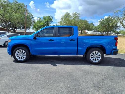 2025 Chevrolet Silverado 1500 Custom