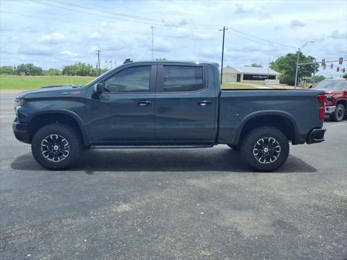 2025 Chevrolet Silverado 1500 ZR2