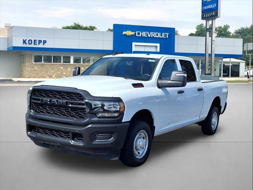 2024 RAM 2500 Tradesman Crew Cab 4x2 6'4' Box