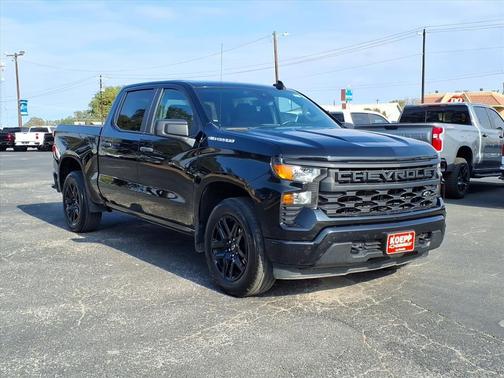 2022 Chevrolet Silverado 1500 Custom