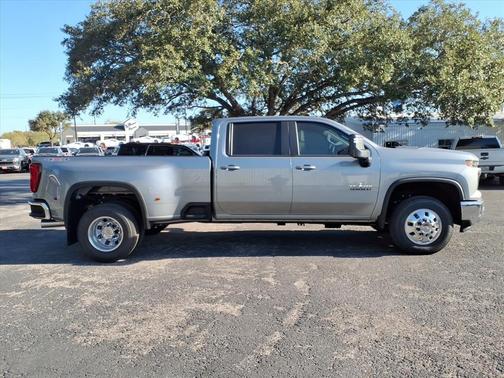 2026 Chevrolet Silverado 3500 LT
