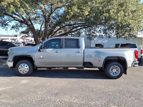 2026 Chevrolet Silverado 3500 LT