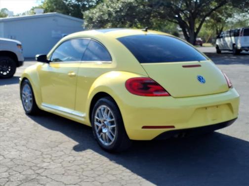 2013 Volkswagen Beetle 2.5L