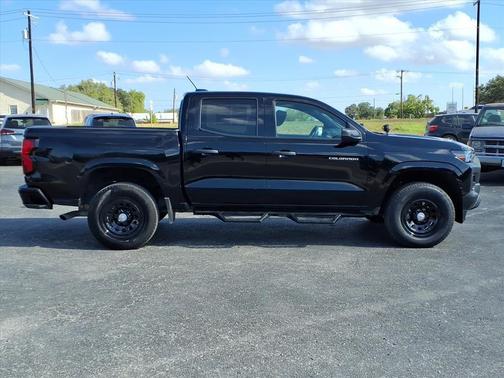 2024 Chevrolet Colorado WT