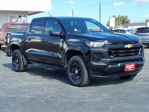 2024 Chevrolet Colorado WT