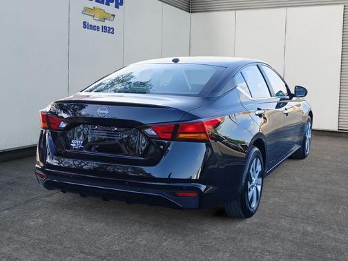 Black 2025 Nissan Altima S