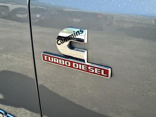 2024 RAM 3500 Lone Star Crew Cab 4x4 8' Box