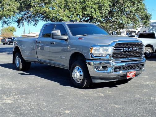 2024 RAM 3500 Lone Star Crew Cab 4x4 8' Box