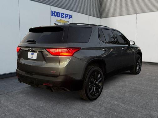 2021 Chevrolet Traverse RS