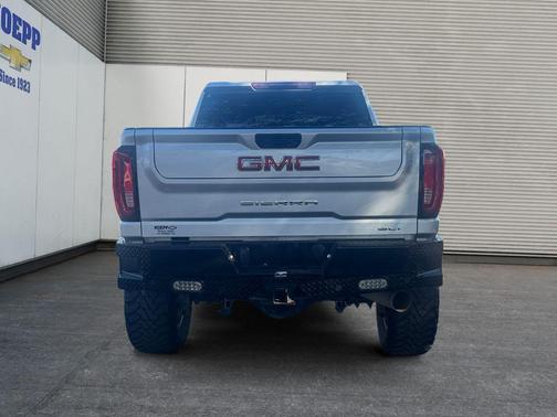 2023 GMC Sierra 2500 SLT