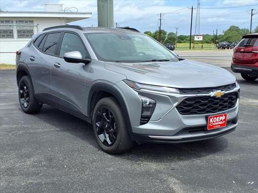 2024 Chevrolet Trax LT