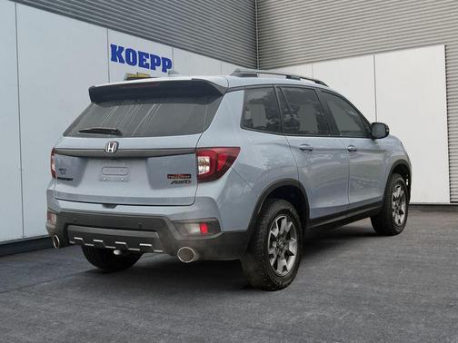 2023 Honda Passport AWD TrailSport
