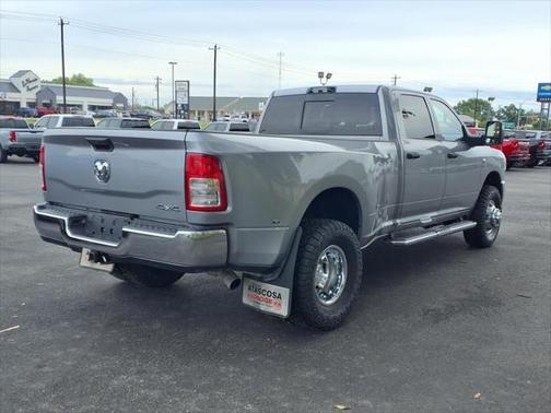 2024 RAM 3500 Tradesman Crew Cab 4x4 8' Box