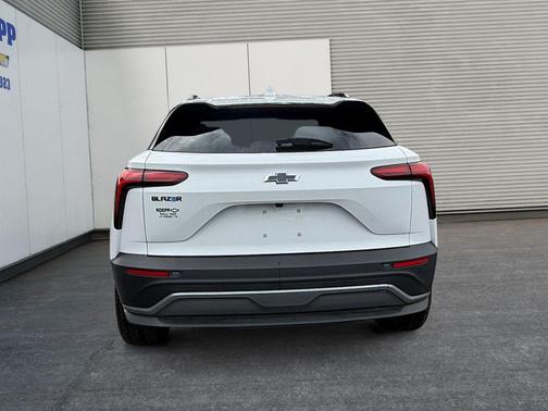 2026 Chevrolet Blazer EV AWD LT