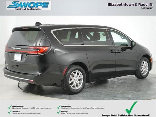 2025 Chrysler Pacifica Select