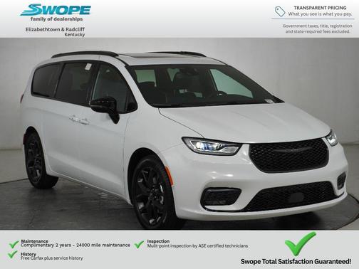 Bright White Clearcoat 2026 Chrysler Pacifica Limited