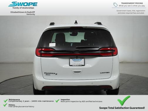 Bright White Clearcoat 2026 Chrysler Pacifica Limited
