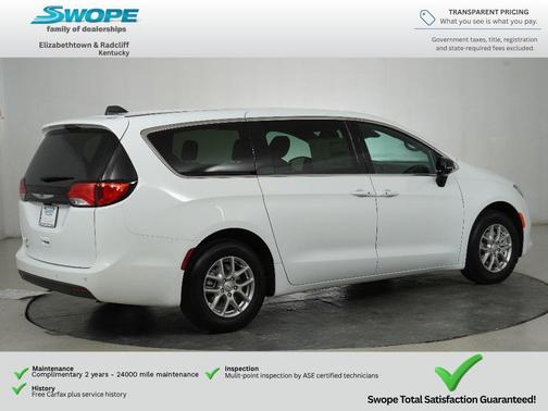 Bright White Clearcoat 2026 Chrysler Voyager LX
