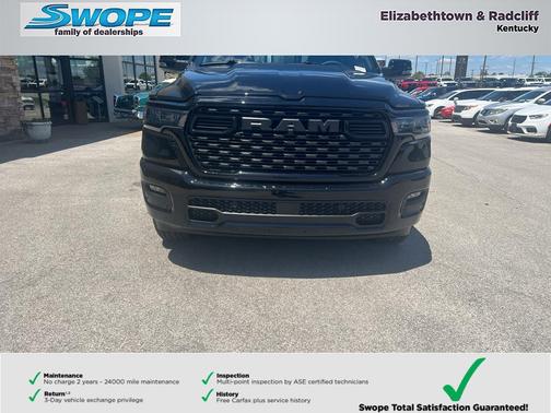 Diamond Black Crystal Pearlcoat 2026 RAM 1500 Big Horn/Lone Star