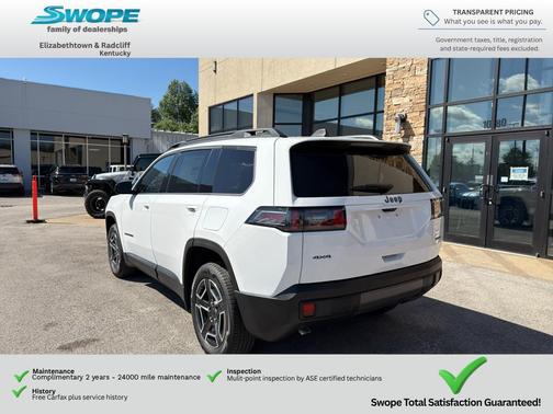Bright White Clearcoat 2026 Jeep Cherokee Laredo 4x4