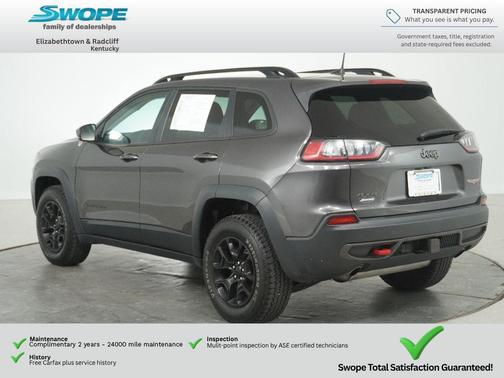 Granite Crystal Metallic Clearcoat 2022 Jeep Cherokee Trailhawk