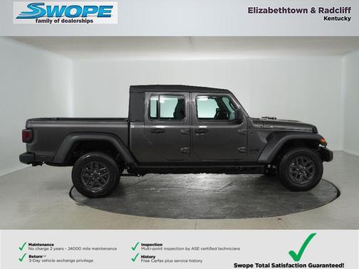 2026 Jeep Gladiator Sport