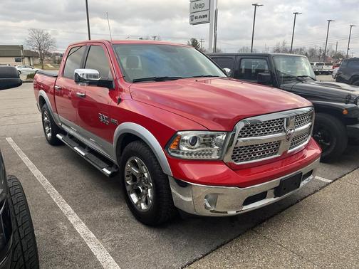 Flame Red Clearcoat 2016 RAM 1500 Laramie