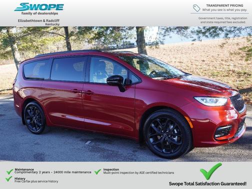 Red Hot Pearlcoat 2026 Chrysler Pacifica Limited