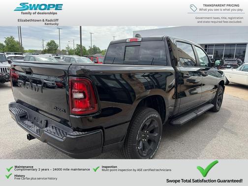 Diamond Black Crystal Pearlcoat 2026 RAM 1500 Express