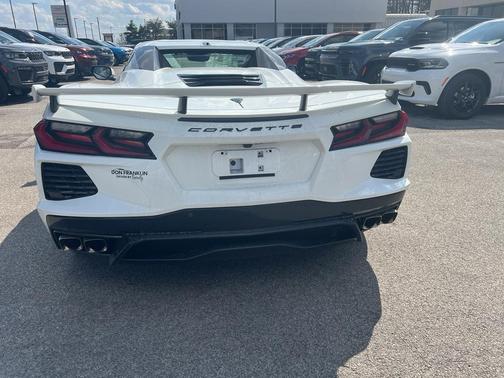2025 Chevrolet Corvette Stingray w/2LT