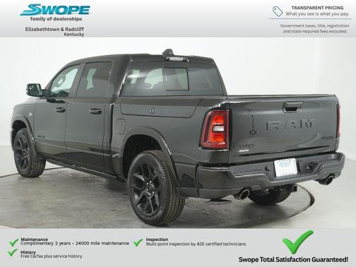 Diamond Black Crystal Pearlcoat 2026 RAM 1500 Laramie
