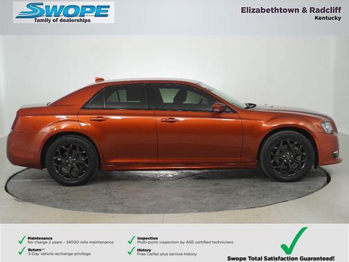 2021 Chrysler 300 Touring