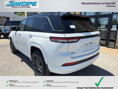 Bright White Clearcoat 2026 Jeep Grand Cherokee Summit