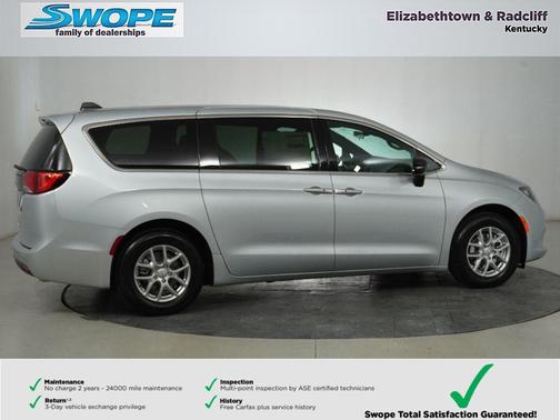 Silver Mist Clearcoat 2026 Chrysler Voyager LX