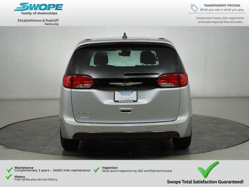 Silver Mist Clearcoat 2026 Chrysler Voyager LX