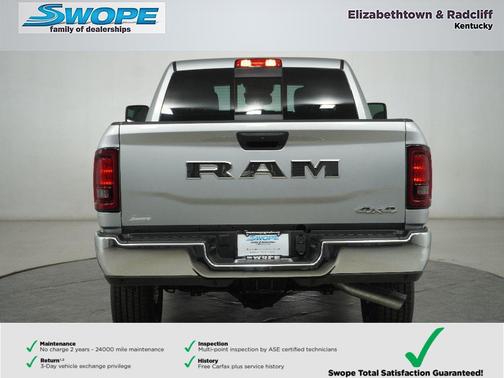 2026 RAM 2500 Tradesman Crew Cab 4x4 6'4' Box